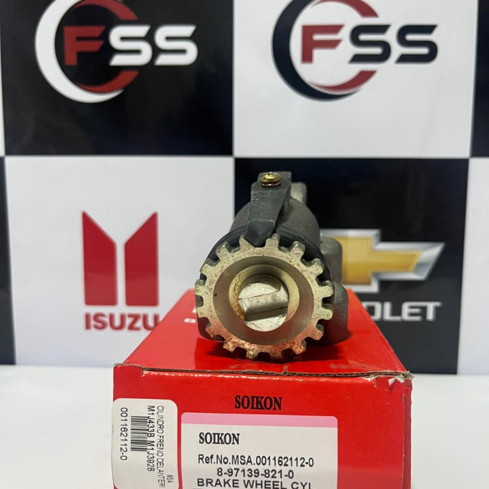 Cilindro de Freno Delantero Superior LH. NPR. 2007 en adelante marca SOIKO.