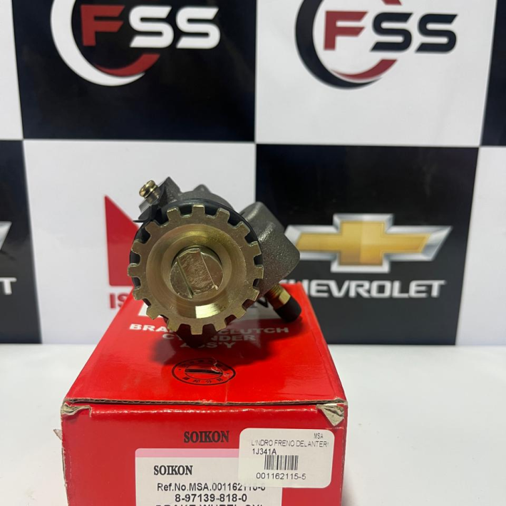 Cilindro de Freno Delantero Inferior RH. NPR. 2007 en adelante marca SOIKO.