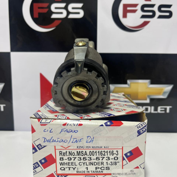 Cilindro Freno Delantero Interior RH. NPR.; 2007 en adelante marca SOIKON.