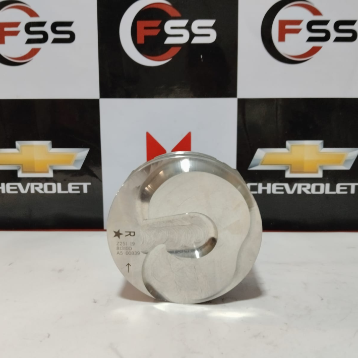 Piston  Derecho Silverado Original.Unidad.