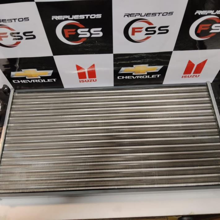 Radiador Motor Corsa/Combo 1.4/1.6 del 1995/2008 sin Aire Acondicionado