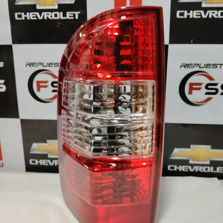 Farol Trasero LH. S10 2006 en Adelante.
