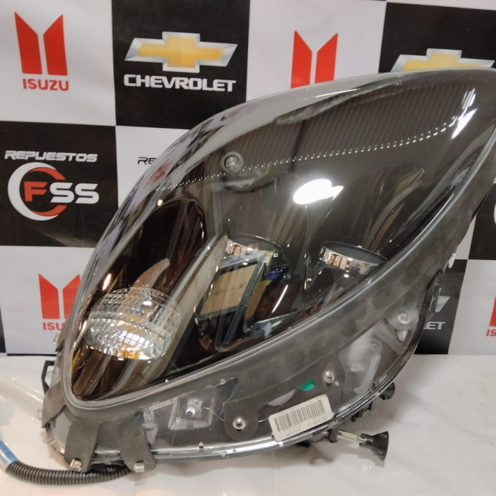 OPTICO IZQUIERDO LH. CORVETTE 2005/13